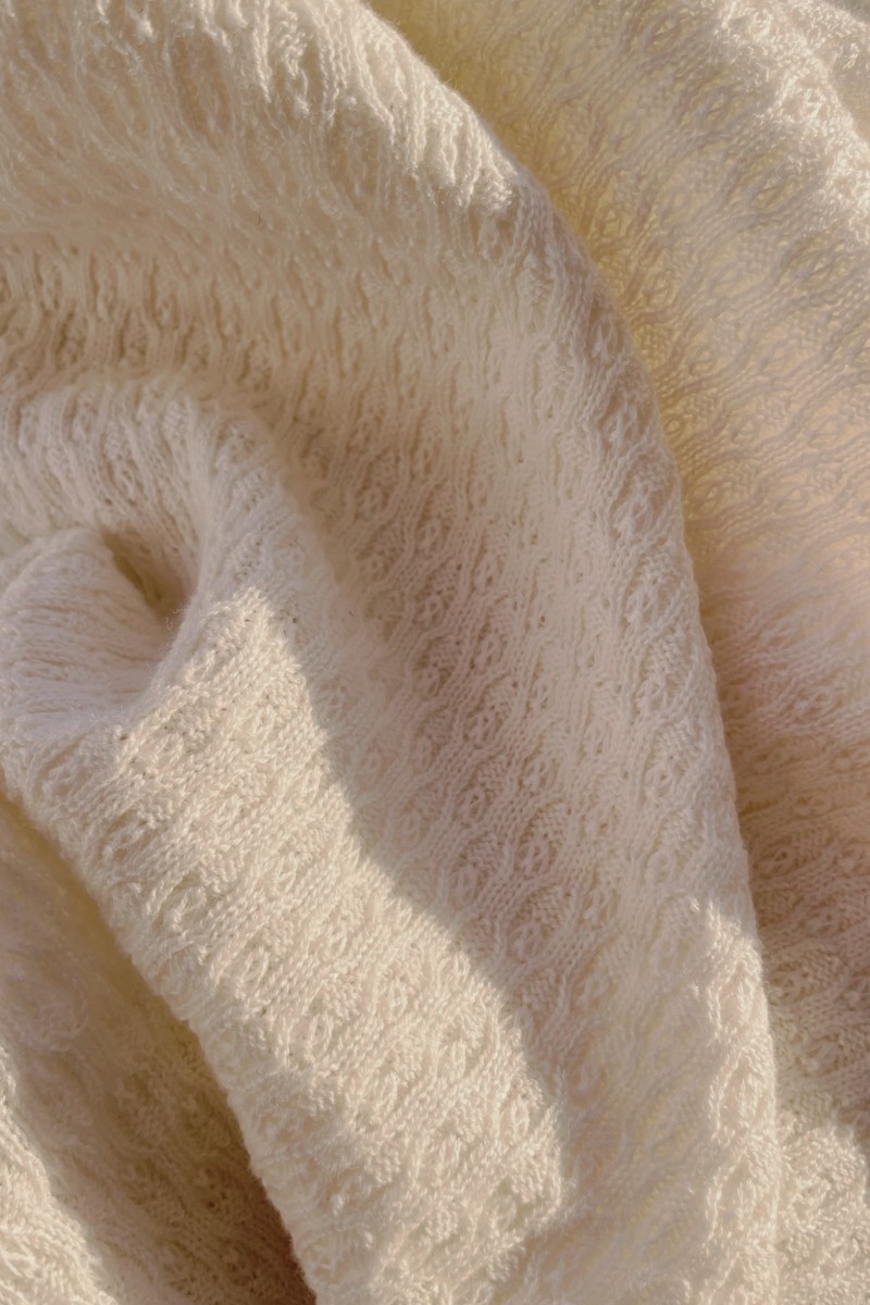 Ажурный плед для новорождённого / Venti Blanket