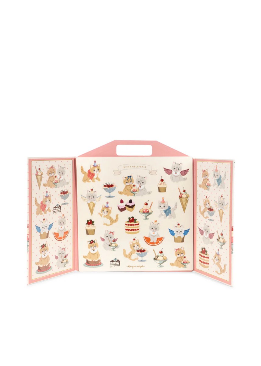 Книга с наклейками - котята / My Sticker Universe Kitty Friends