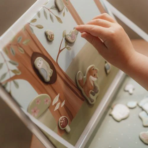 Магнитная игровая доска / Magnetic Play Board (Forest Friends)