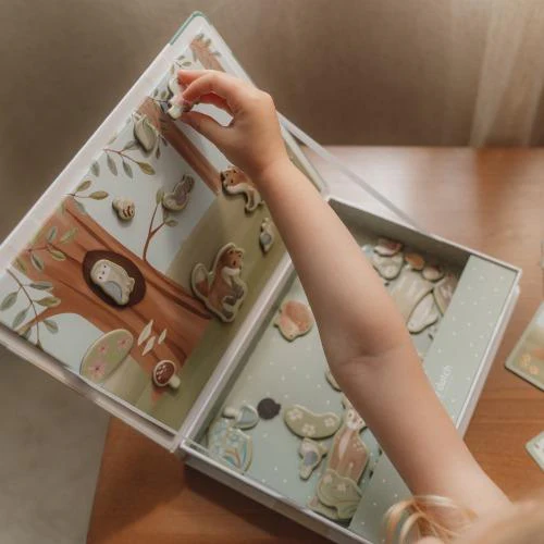 Магнитная игровая доска / Magnetic Play Board (Forest Friends)