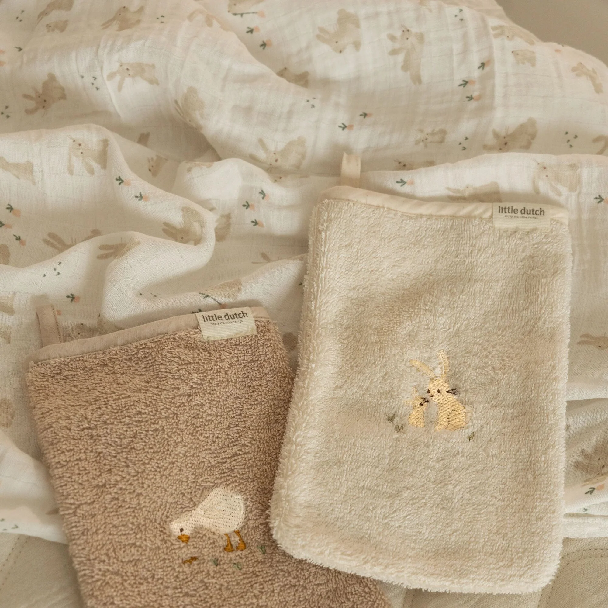 Муслиновая пелёнка Baby Bunny / Swaddle (120cm, Newborn Naturals)