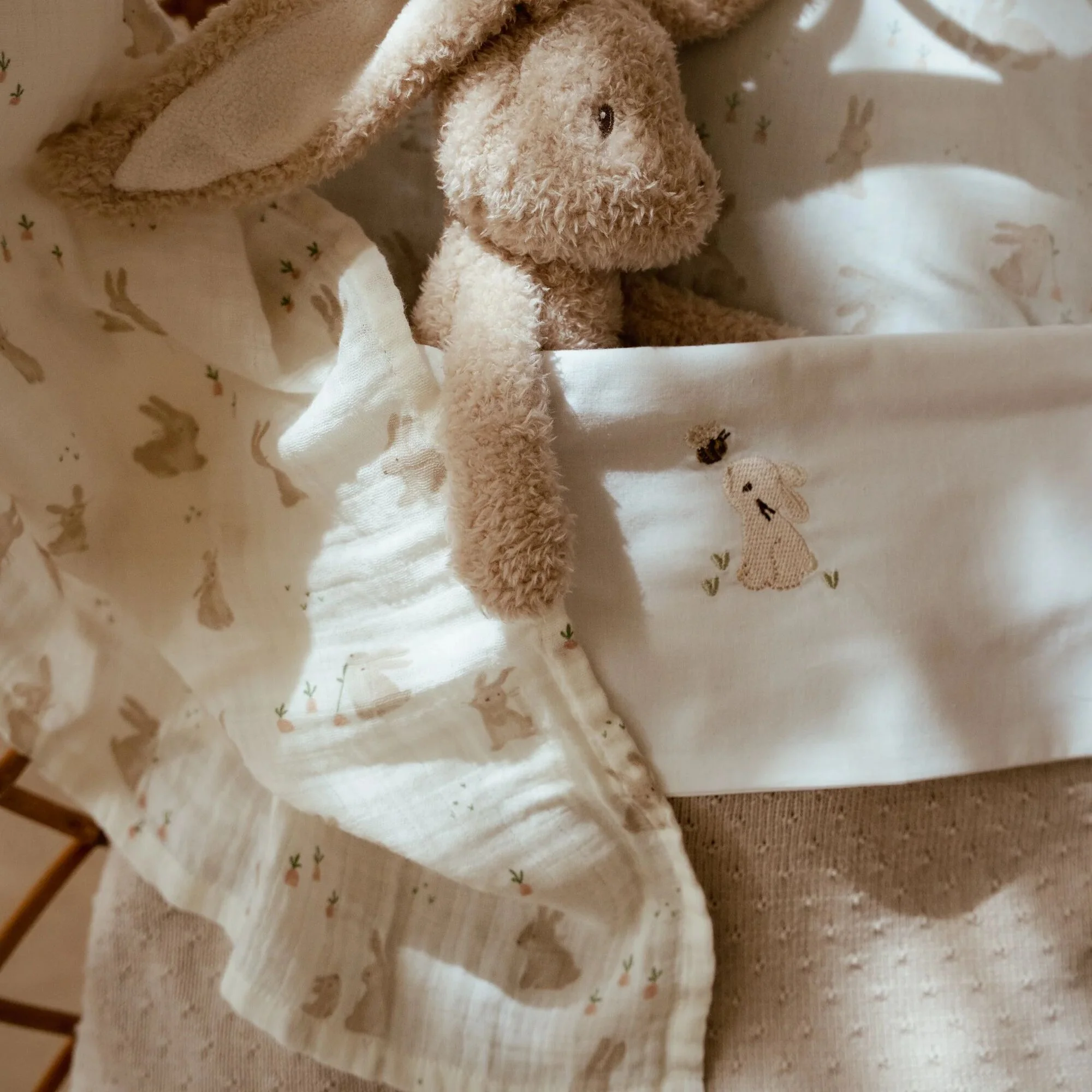 Муслиновая пелёнка Baby Bunny / Swaddle (120cm, Newborn Naturals)